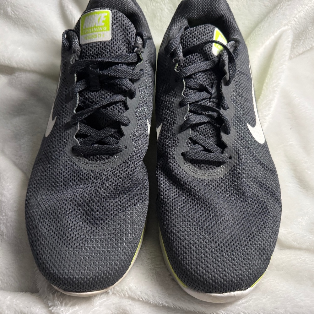 Nike training in season tr 6